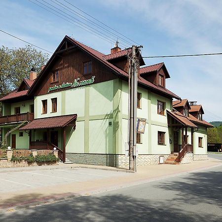 Penzion Pivovar Vranik Trnava Ngoại thất bức ảnh